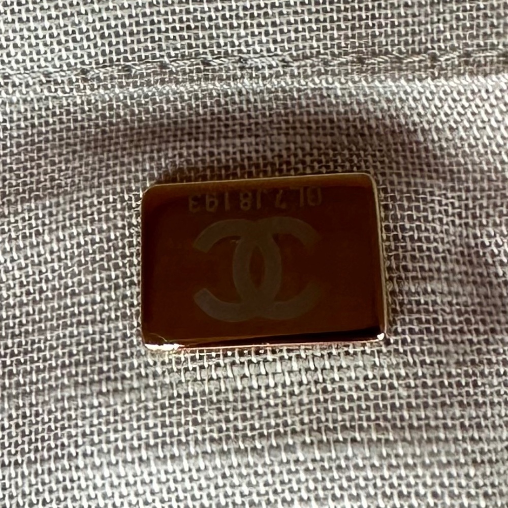 Chanel Tote with Pouch - Picture 16 of 16